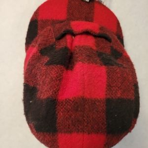 Vintage Dark Red Plaid w Ear Flaps Trapper Hat. 100% wool.